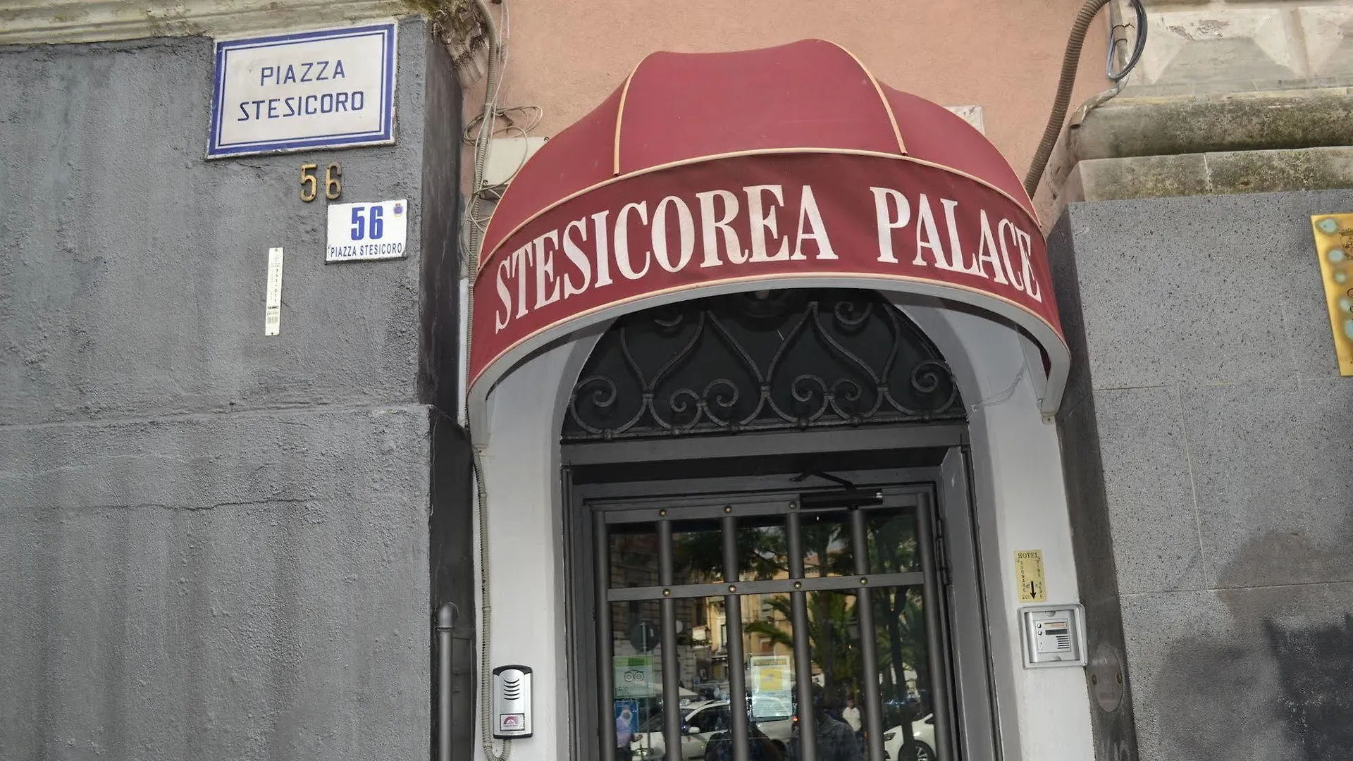Stesicorea Palace Catania 3*,